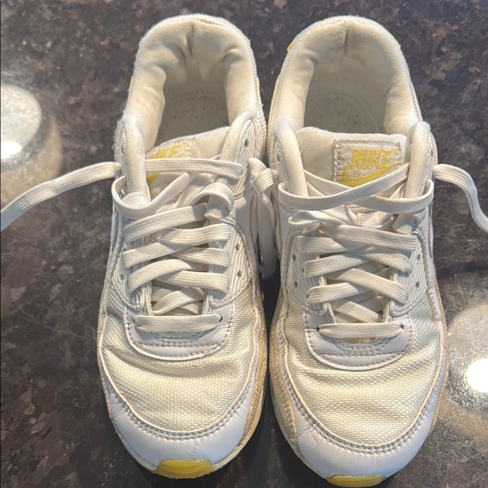 Nike Air Max White and Yellow Sneakers. Good condition. Clean